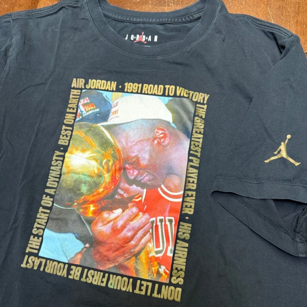 Jordan T-Shirt Mens XL Black 1991 Road To‎ Victory Michael Jordan AT8936-010